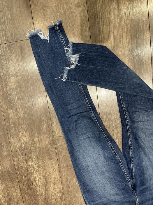 Jeansy Calvin klein s wyprzedaz