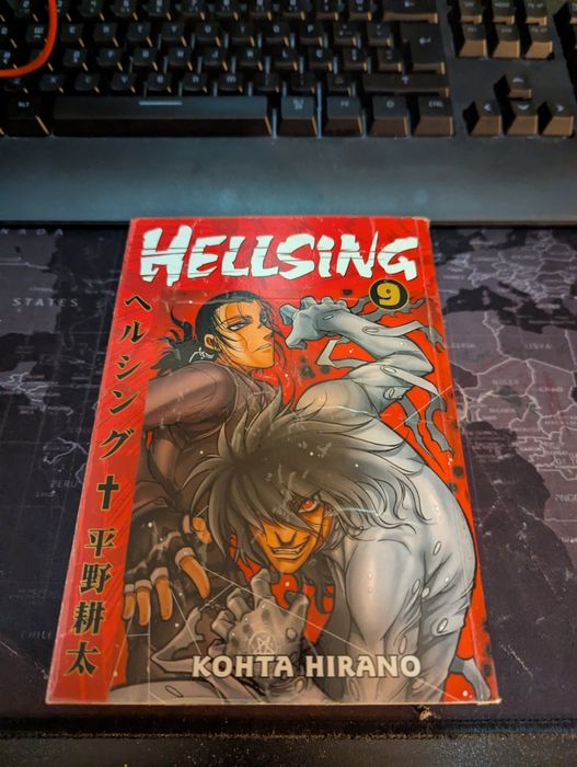 Manga Hellsing 3 e 9