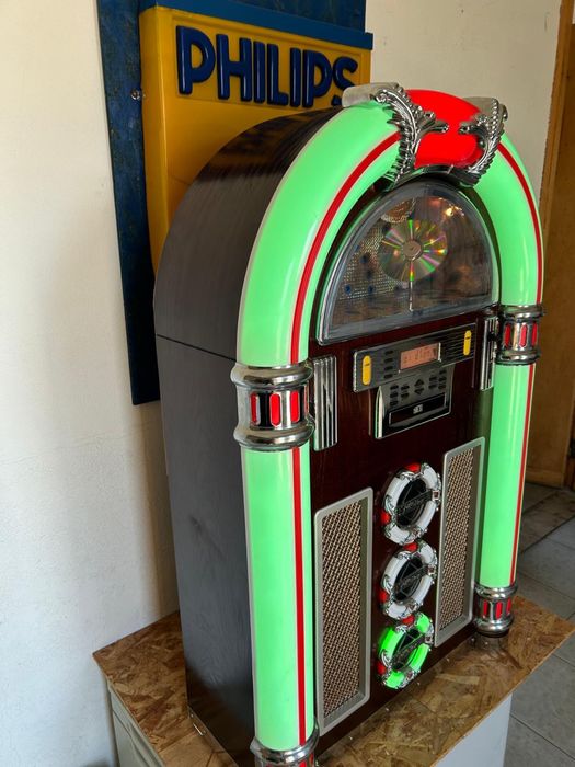 Jukbox 2002 como nova