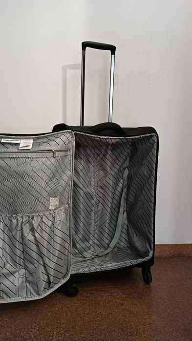 Malas de viagem  como novass