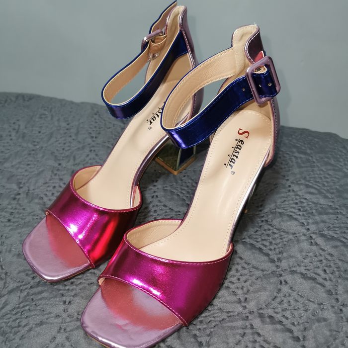 Kolorowe metaliczne sandały na słupku Allison r.41 NOWE