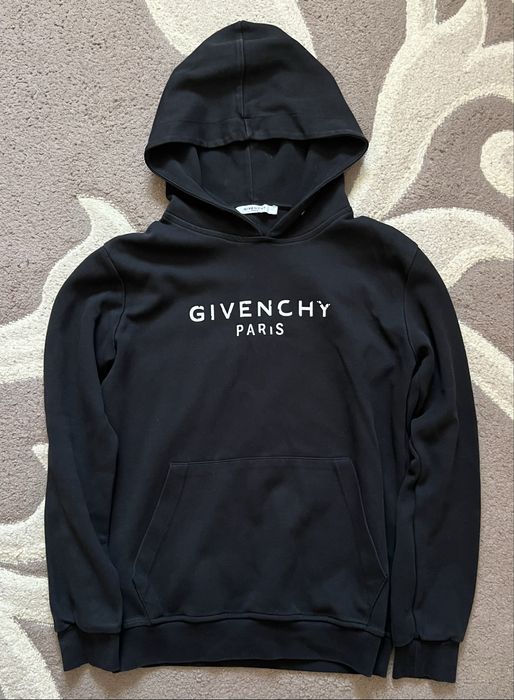 Кофта Givenchy Paris