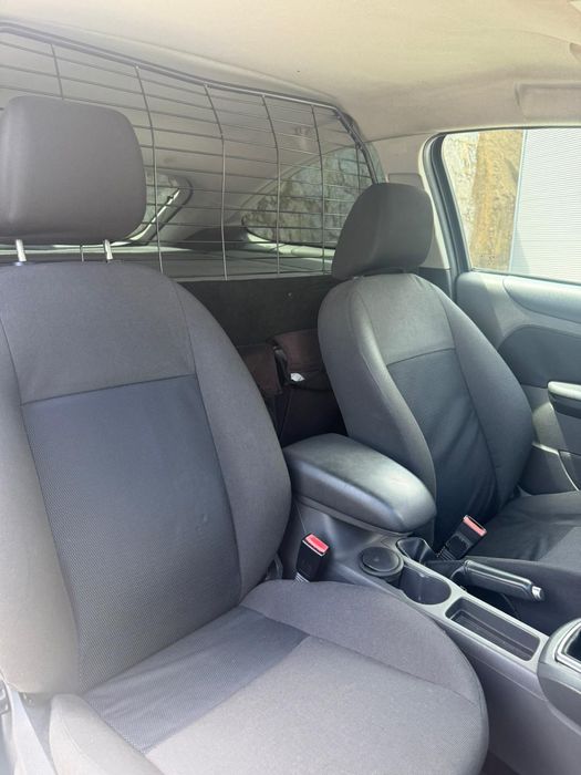 Vendo ford focus comercial 2l