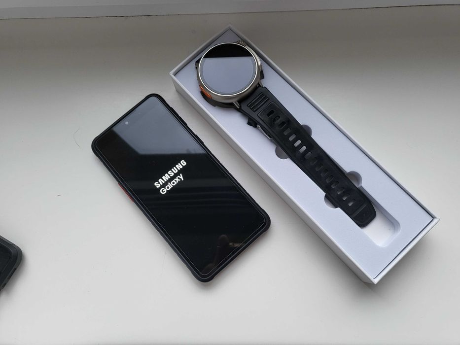 Gry playstation 4 /zamienie na zestaw gier ps4 itp telefon i zegarek