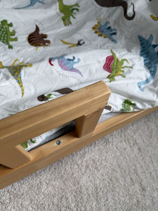 Łóżeczko Montessori domek