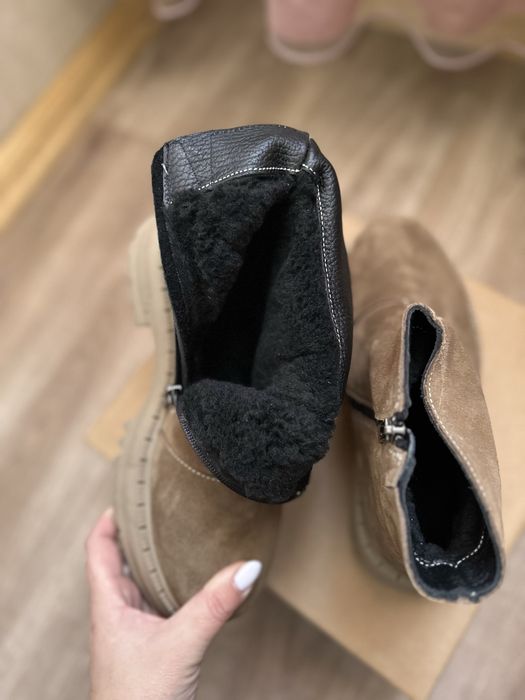 Зимові замшеві черевики