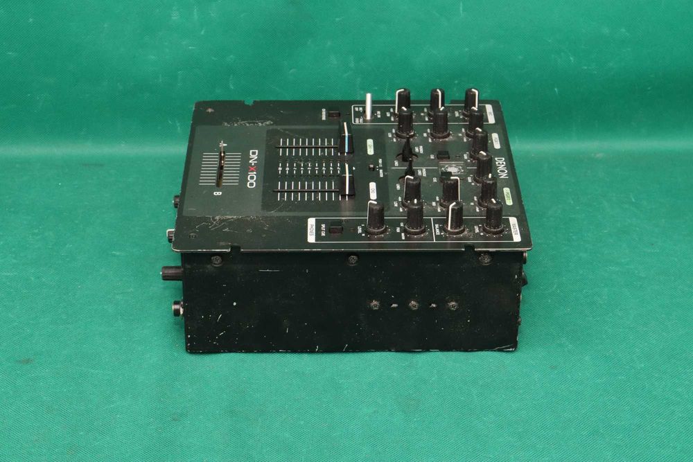 Sprzęt estradowy mikser DENON DN-X100