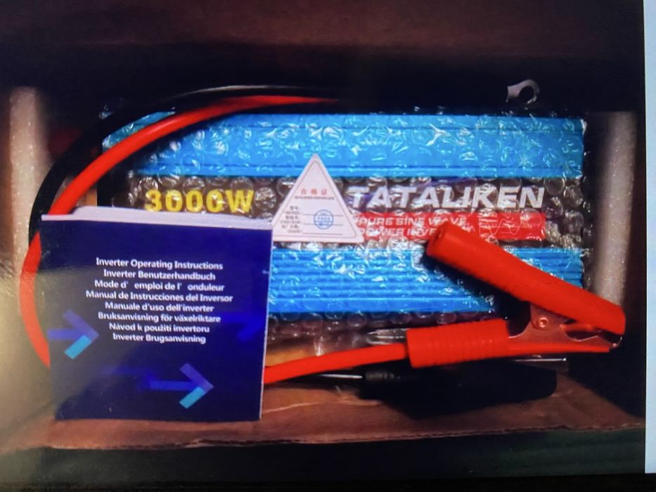 Інвертор з 12v на 220v