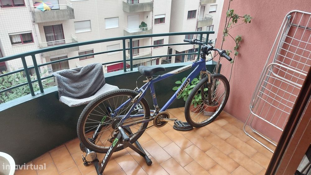 T4 com Garagem Box e Varandas | Zona Premium de Braga