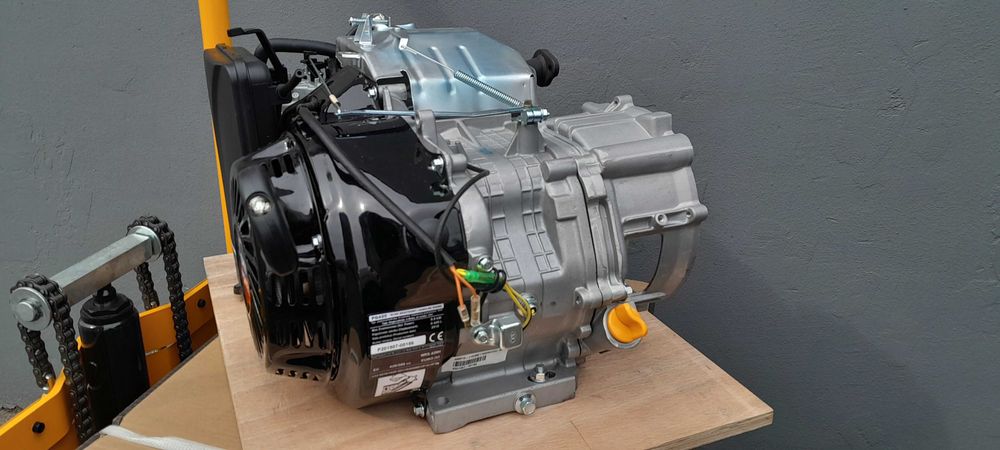 Silnik do agregatu PEZAL PGG8000 , LONCIN LC8000