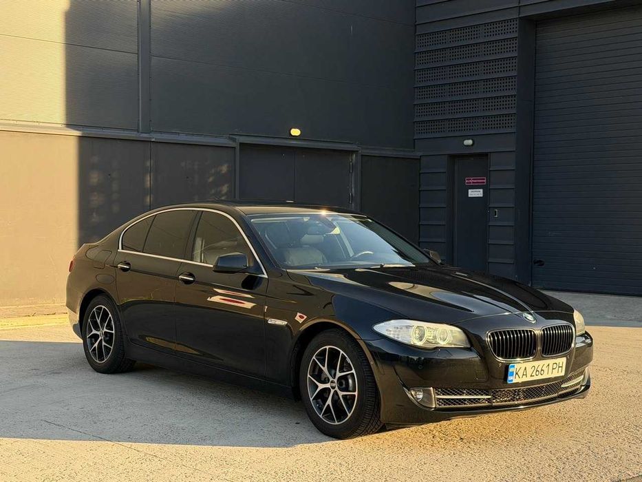 BMW F10 5 series 528i