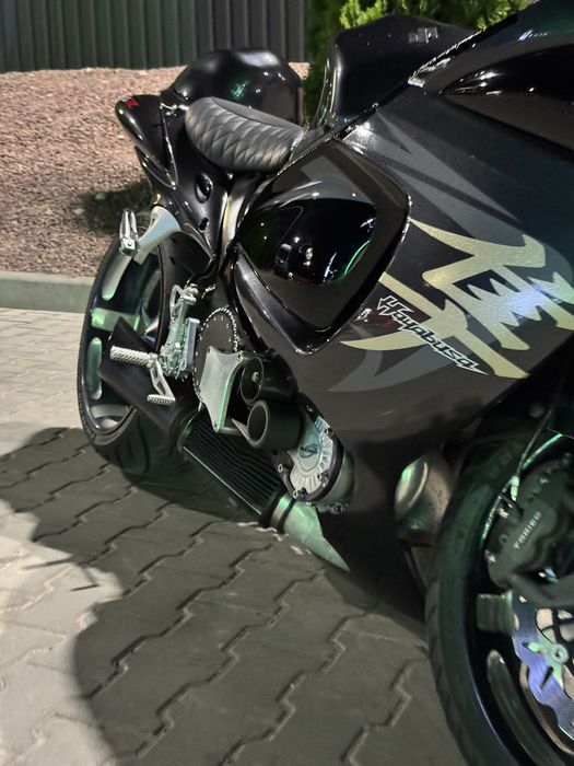 Suzuki Hayabusa КОМПРЕСОРНА