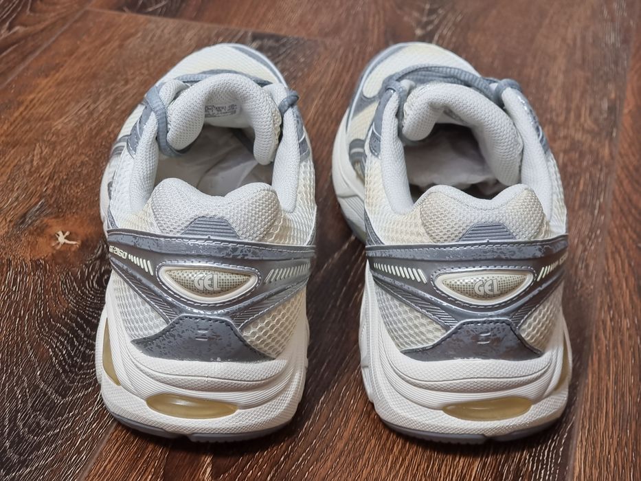 Оригінал 100% чоловічі кросівки asics gt-2160  eur 44.5