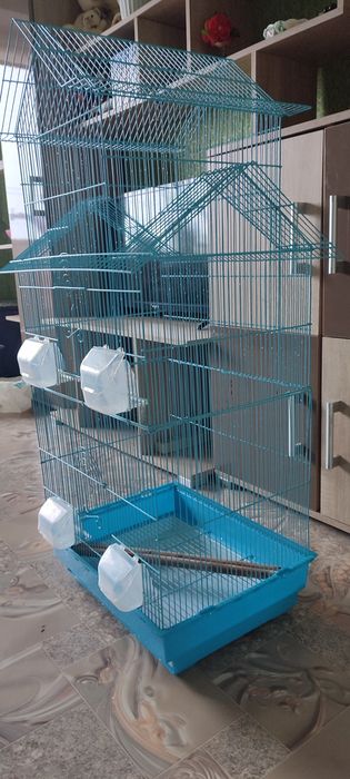 Продам клітку для папуги