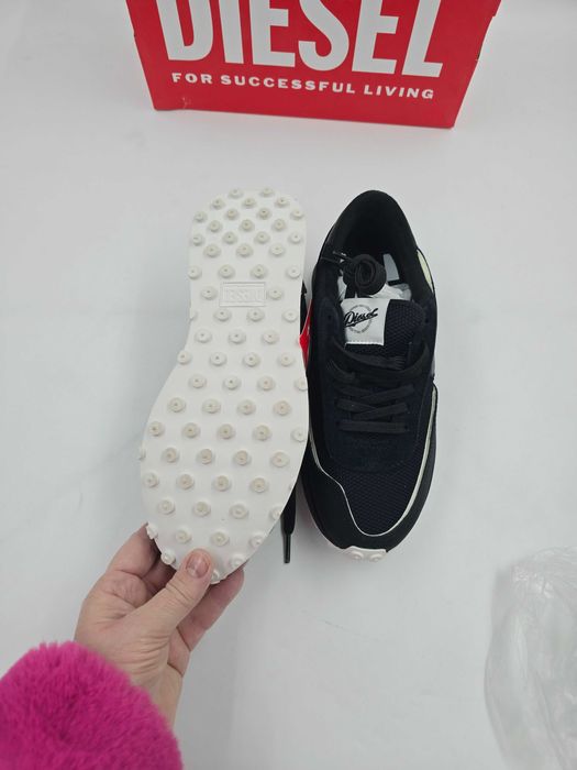 Sneakersy czarne sportowe DIESEL S-RAER LC R.37 DI532W