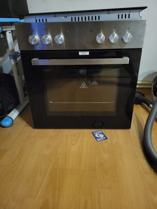 Piekarnik "kontinent" z płytą indukcyjna jak NOWE