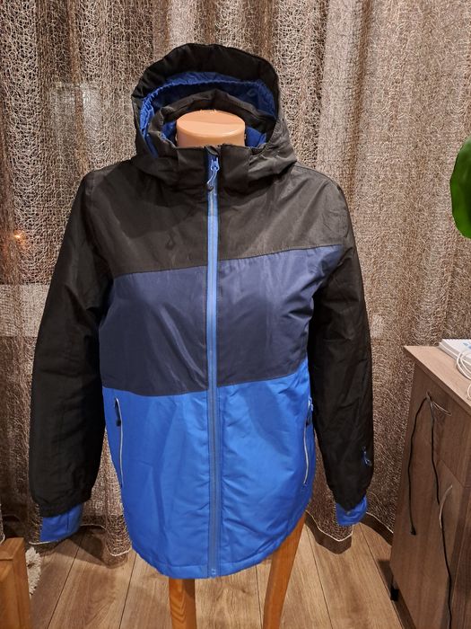 Куртка на мальчика