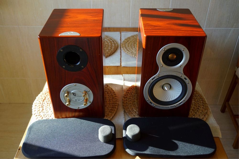 Primare i15 prisma + monitor audio 10gs