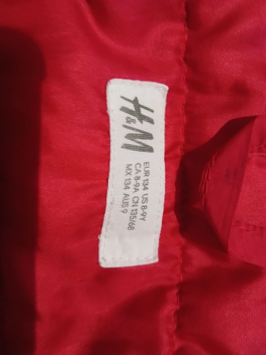 Куртка червона дитяча