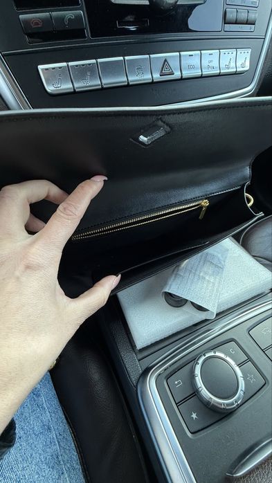 Продам Сумка-клатч