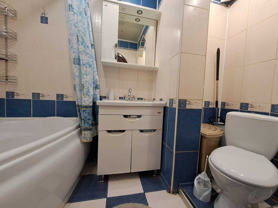 Продаж 2км квартири по Інституцька ID: 6228