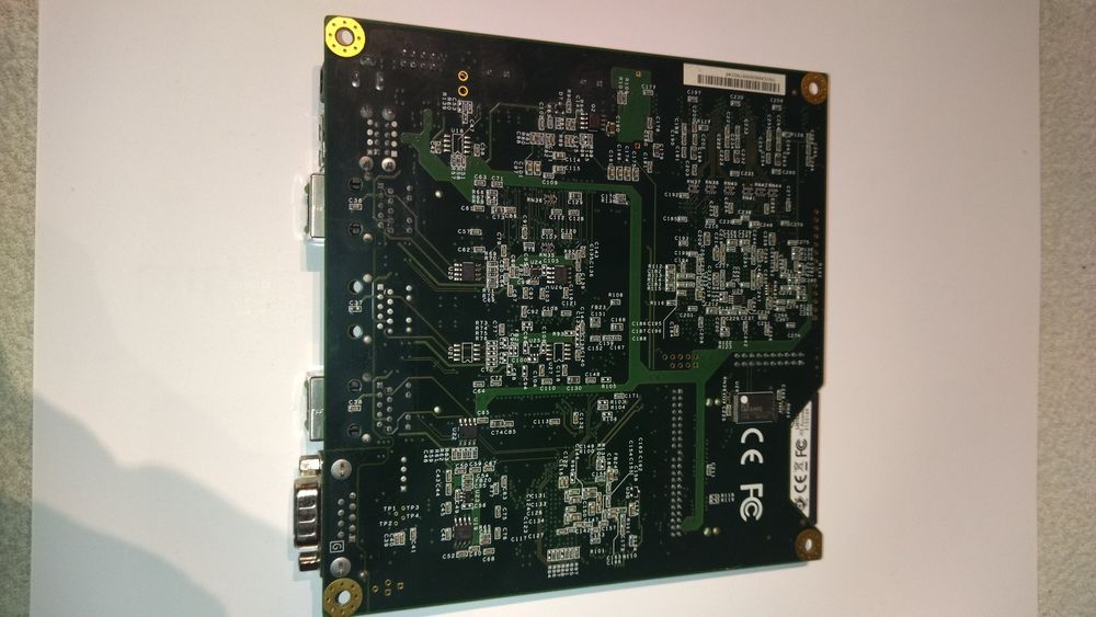 Alix 2D2 OpenWrt 2xLAN 500Mhz 256MB RAM wifi