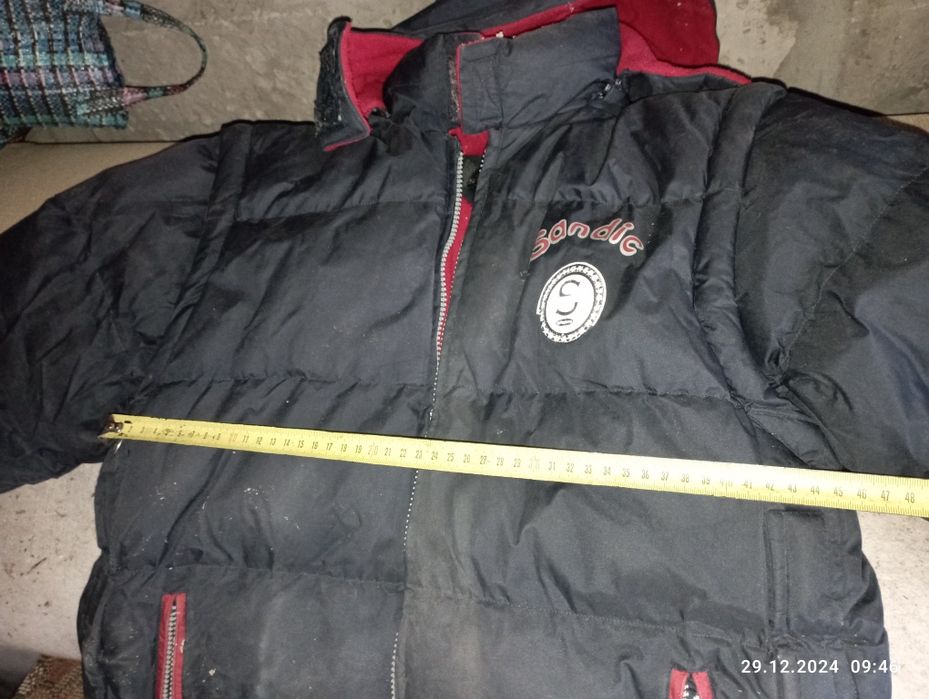 Отдам детскую куртку зимнюю