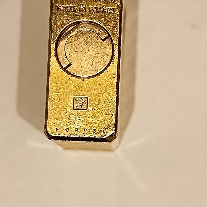 Isqueiro Vintage S.T. Dupont banhado a ouro #EOBV39 Vintage Art Deco