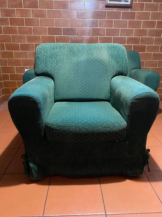 Conjunto de dois sofás