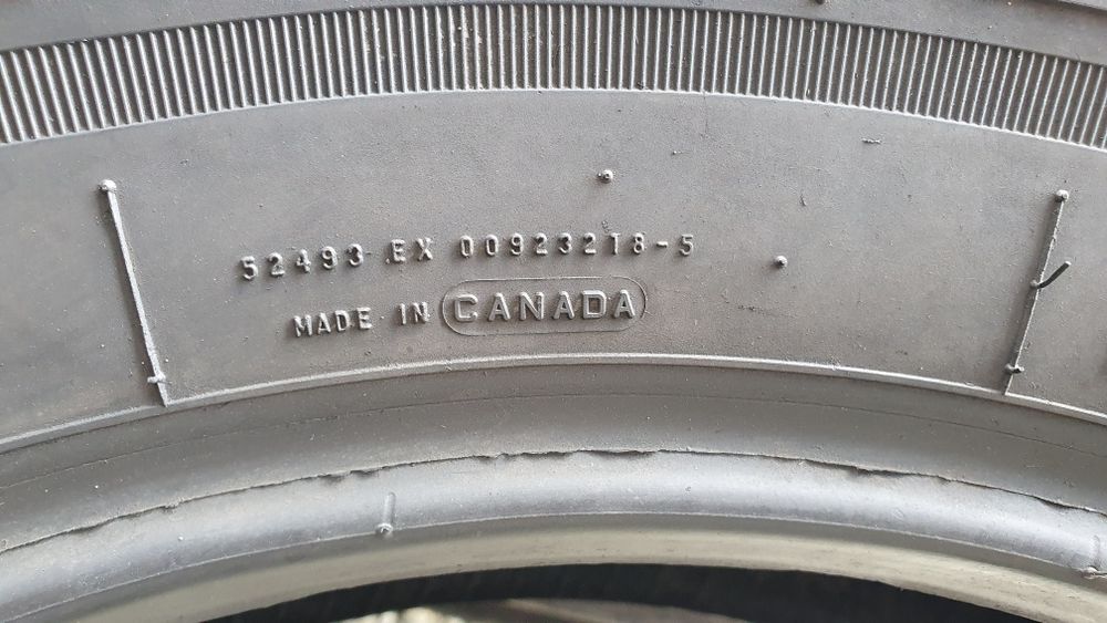 255/70 R18  4шт Bridgestone (Бриджестон) Авторезина, шини.