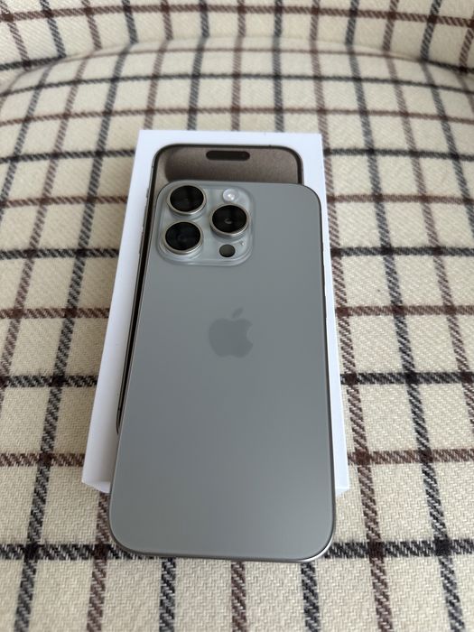 Фізична карта iPhone 15 Pro, 256gb, neverlock