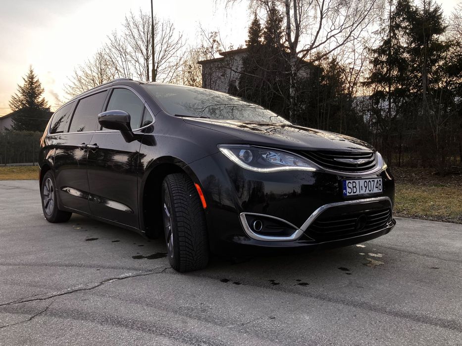 Chrysler Pacifica Chrysler Pacyfica plugin hybrid