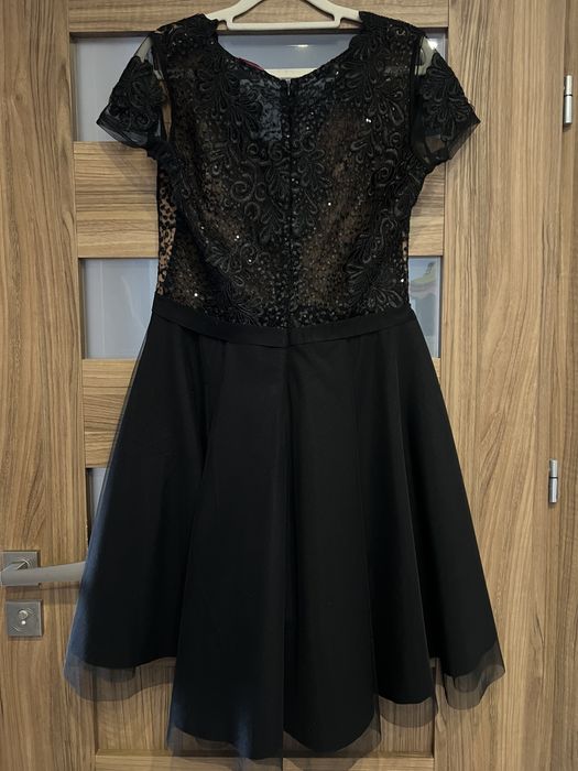 Sukienka tiul wieczorowa elegancka bal r.42