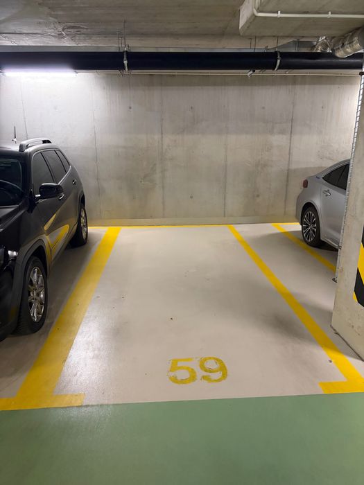 Wynajem miejsca parkingowego Szczęśliwice (Ochota) — zdjęcie 1 z 2