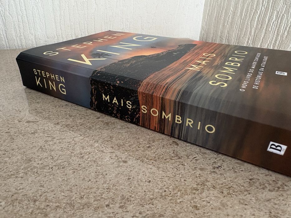 Livro Mais Sombrio de Stephen King custos de envio incluídos