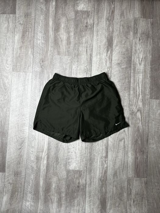 Спортивные шорты Nike размер М оригинал мужские найк dri-fit с подкладкой зеленые хаки бег run air
