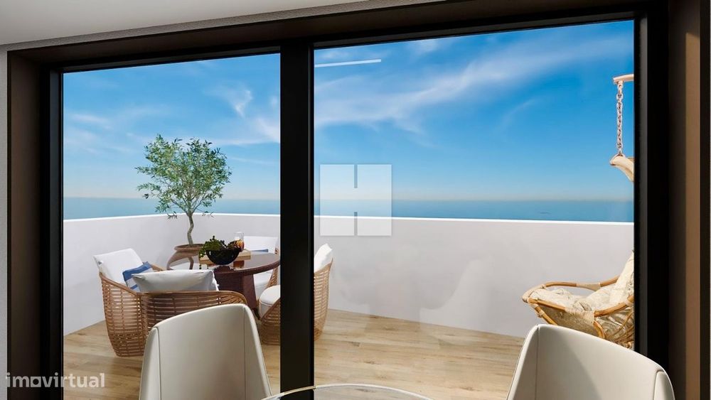 T2 Duplex com Terraço