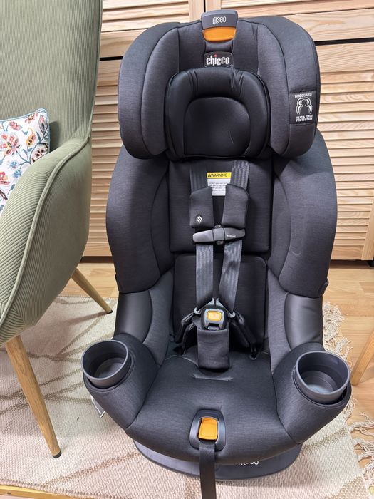 Chicco 0-36 кг поворотне 360 градусів