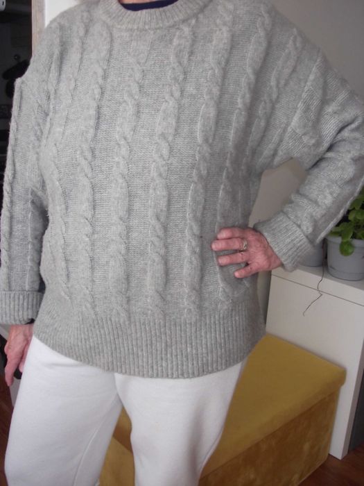 Camisola Cinza ZARA modelo largueirão