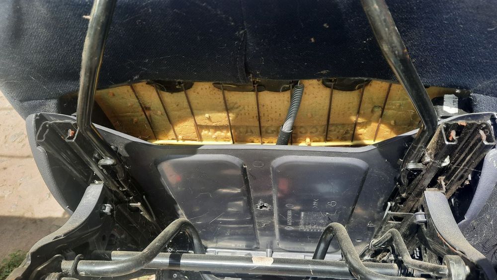 Сидіння для автомобіля мінівенів