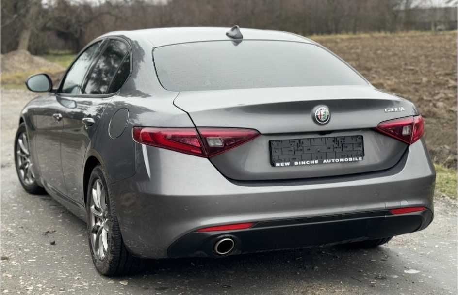 Alfa Romeo Giulia Бампер передній,задній шрот Розборка детали