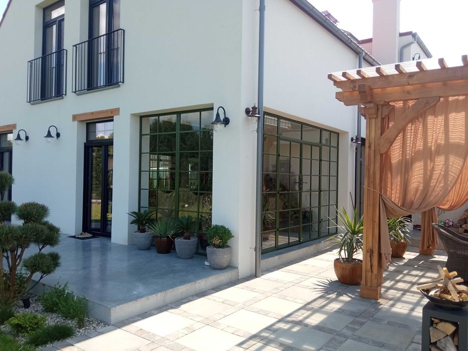 Ścianka loft drzwi loft  ściana ze szkła balustrada szklana