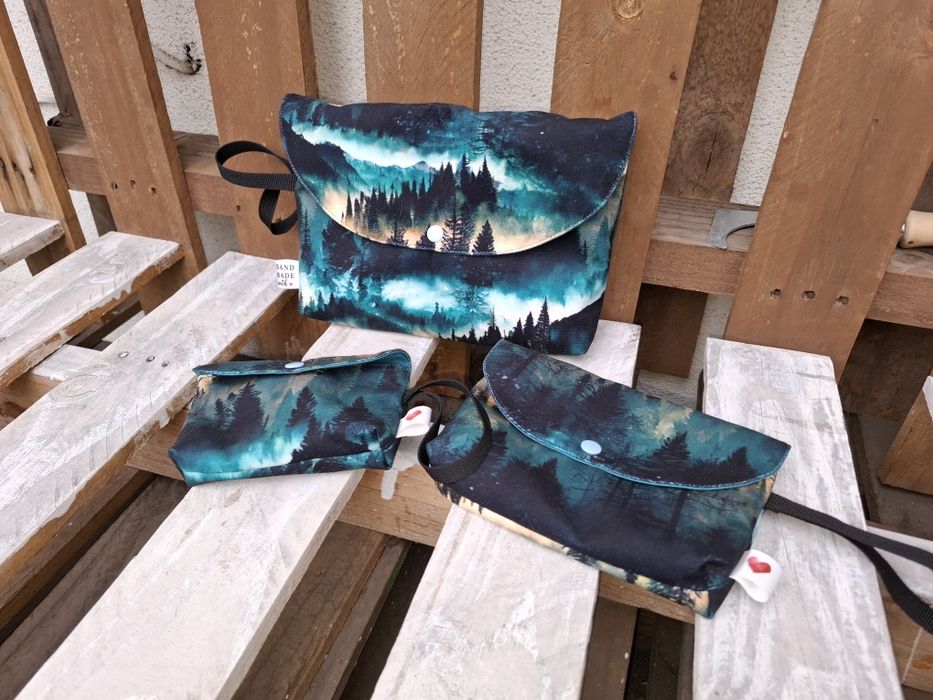 Zestaw kosmetyczek góry