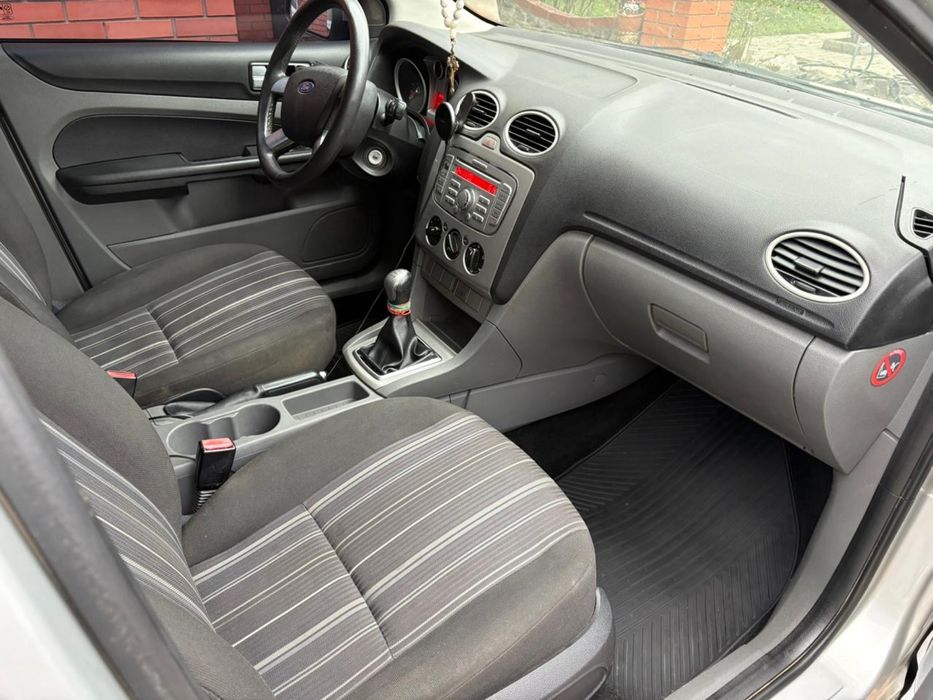 Ford focus 1.6 2008
