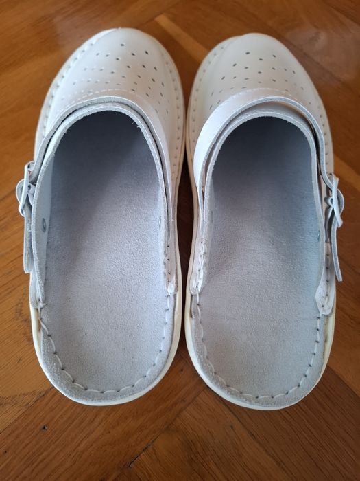 Klapki skórzane medyczne zdrowotne, 37