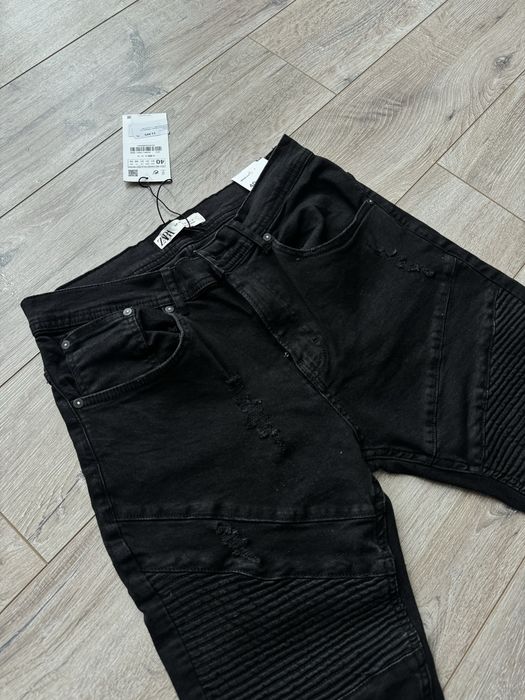 Джинсы черные Zara