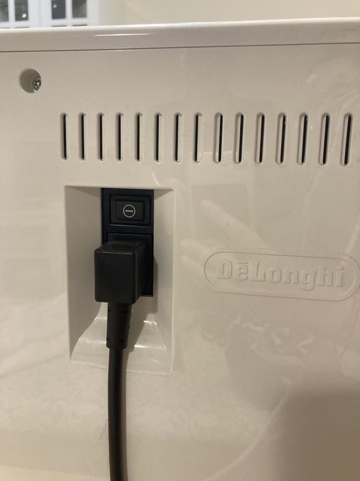 Express ekspres do kawy 3 lata Delonghi electta cappuccino ecam45.76x