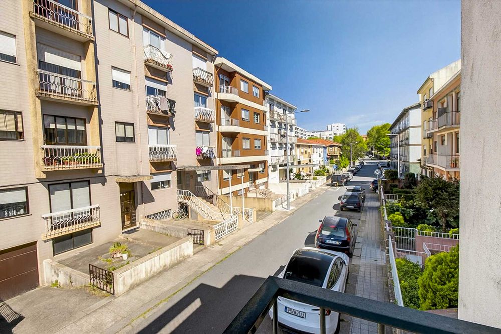 Apartamento à venda em Rua Aval de Cima 277, Porto
