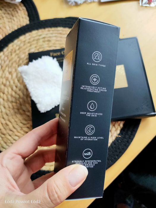 Rękawiczka face glove Raypath  plus kremowe serum do twarzy