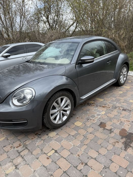 Продам Volkswagen Beetle 2012